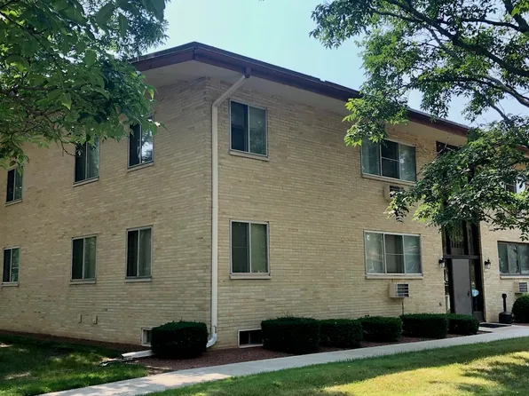 2520 Valley St #2530, Cross Plains, WI 53528