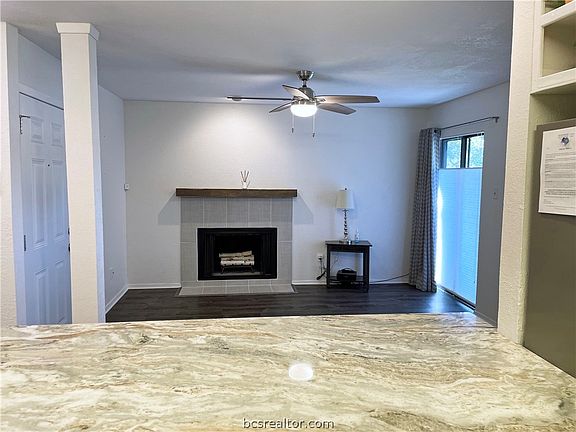 5th image of 1901 Holleman Dr W APT 105