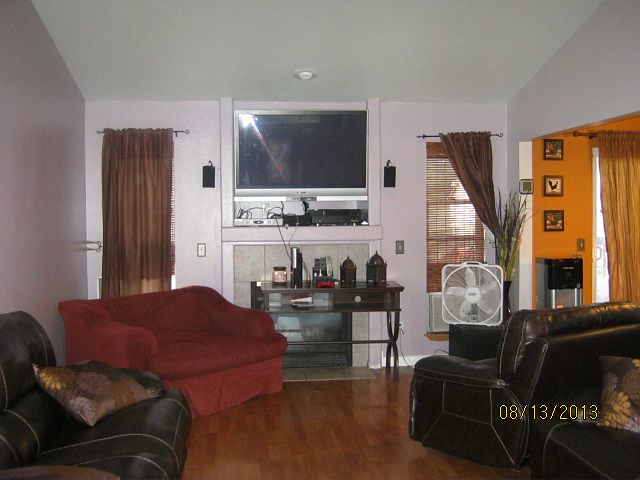 2nd image of 1611 197th Street Ct E