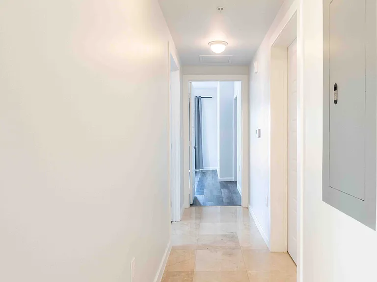 300 Majorca Ave #Penthouse 403 — Photo 17
