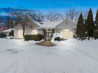 3333 Glenmore Rd, Green Bay, WI 54311