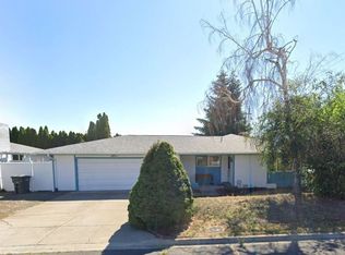 1425 S 27th Ave, Yakima, WA 98902
