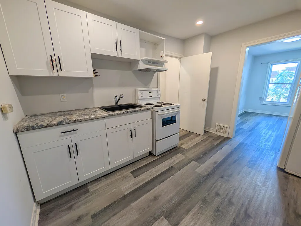 191 Burgar Street - 4 — Photo 1
