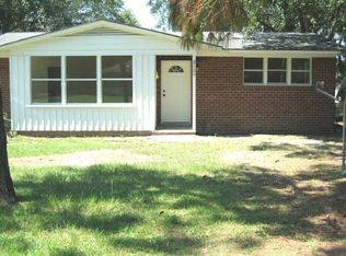2106 Robin St, Valdosta, GA 31602