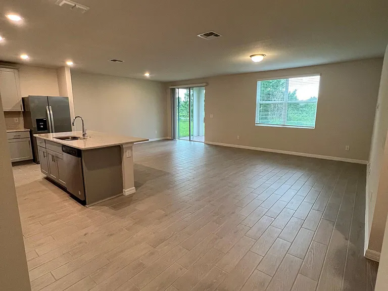 411 Sarah Nicole Way — Photo 7