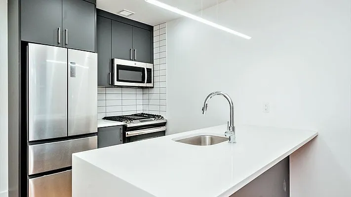 Rented by Nooklyn NYC LLC | media 23