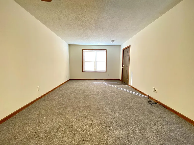 75 Hillside Ln #75 — Photo 8