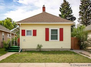 909 Richardson Ct, Cheyenne, WY 82001