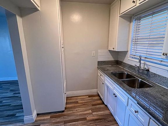 3rd image of 2111 W Florence Ave APT 6