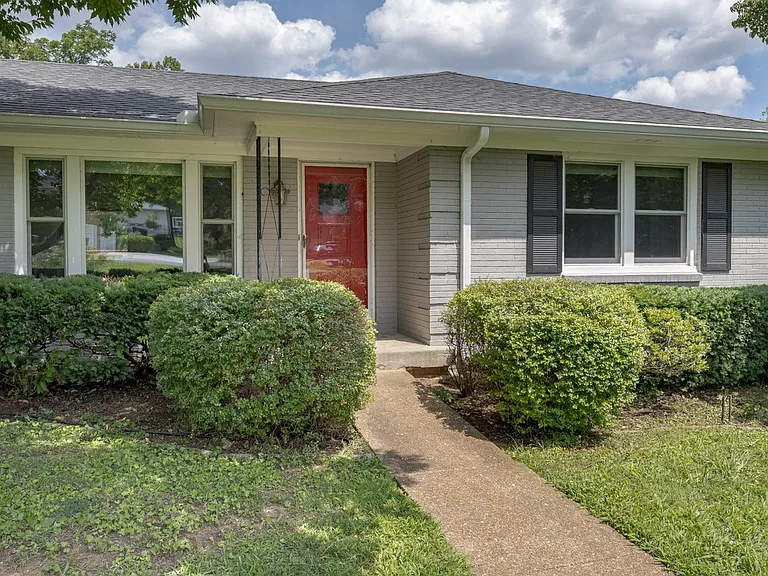 5235 Kincannon Dr — Photo 6