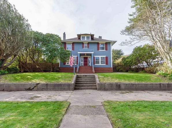 893 S 5th St, Coos Bay, OR 97420