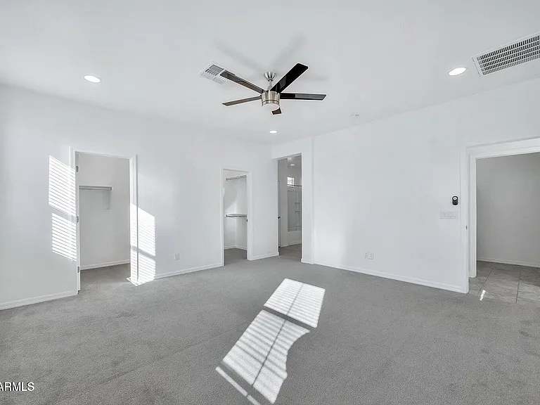 1135 E Westwood Dr — Photo 10