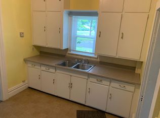434 E Walnut St #1/2, Hastings, MI 49058