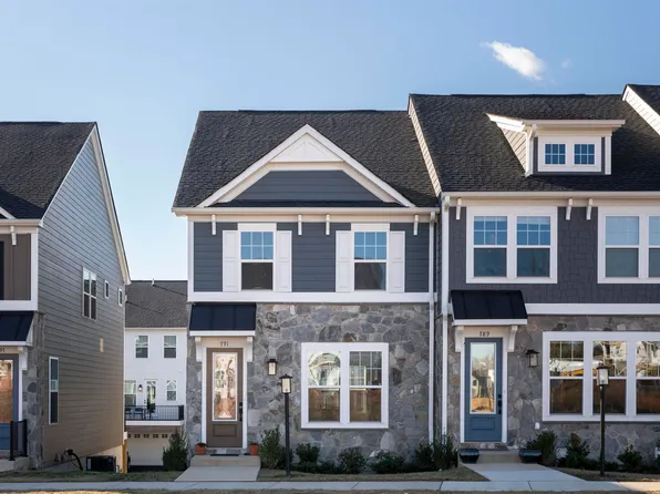 791 Park Ridge Dr, Crozet, VA 22932