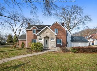 3914 Virginia Ave SE, Charleston, WV 25304