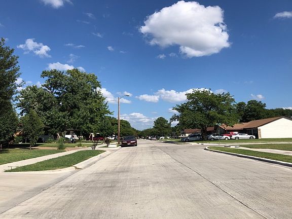 5th image of 3233 Hula Dr