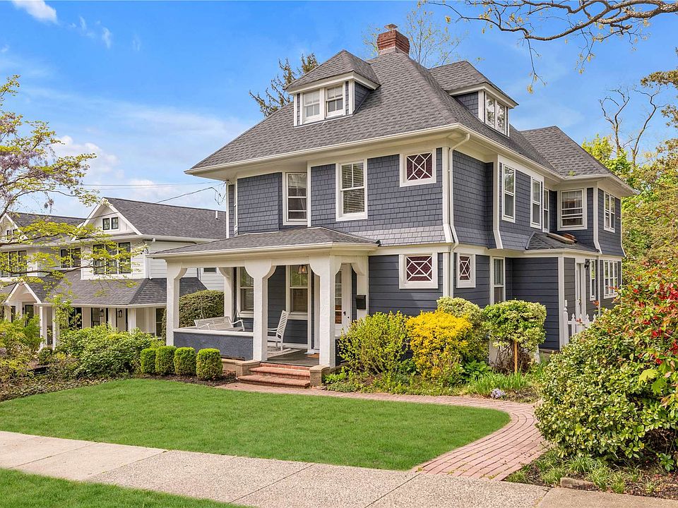 23 Bayview Avenue, Port Washington, NY 11050 Zillow