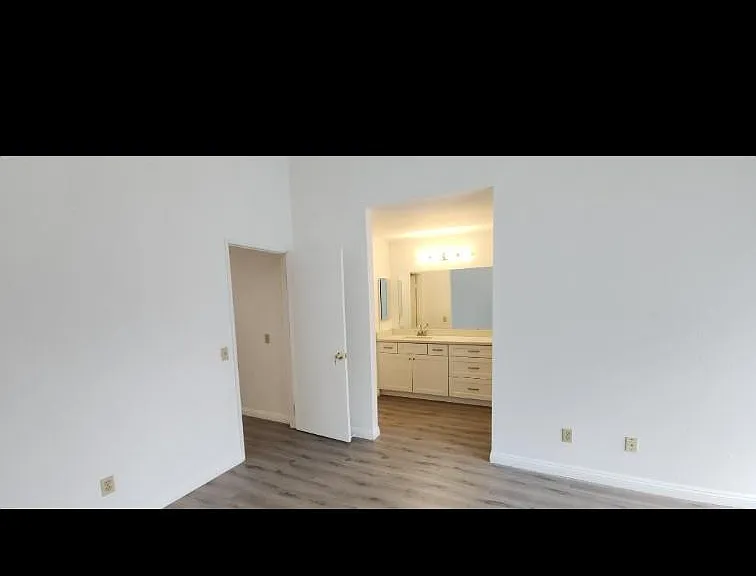 1126 Whitewater Dr — Photo 20