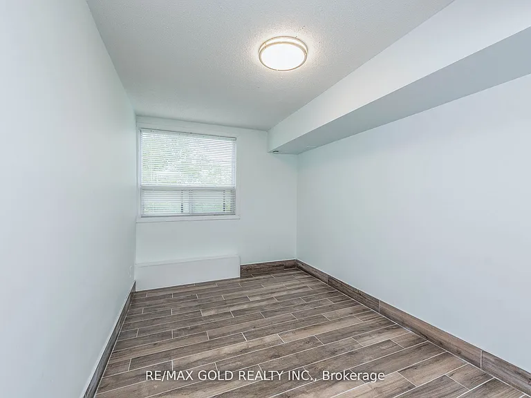 7064 Airport Rd #7064 — Photo 8