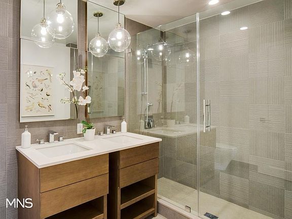4th image of 2100 Bedford Ave APT 6E