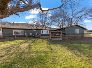 10566 Buesing Rd, Klamath Falls, OR 97603