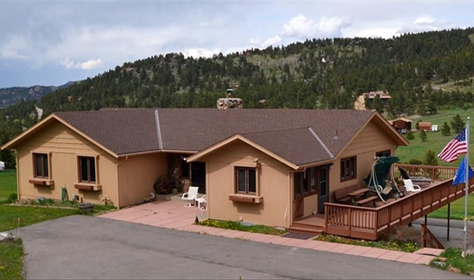 27203 Armadillo Way