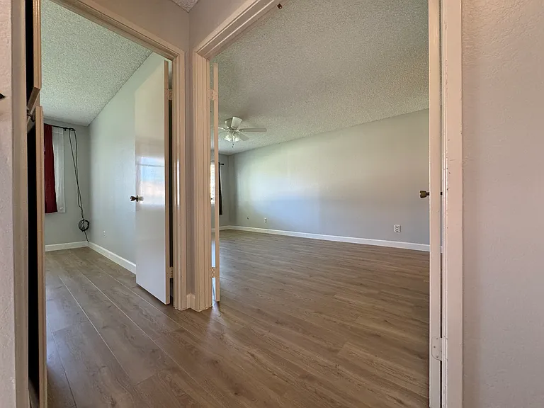 2154 Basswood Ct — Photo 13