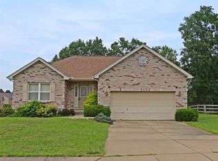2696 Swaps Ct, Burlington, KY