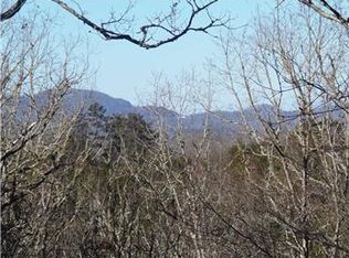 350 Cobb Blf, Murphy, NC 28906