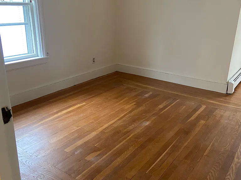 304 Bloomfield St #2 — Photo 8