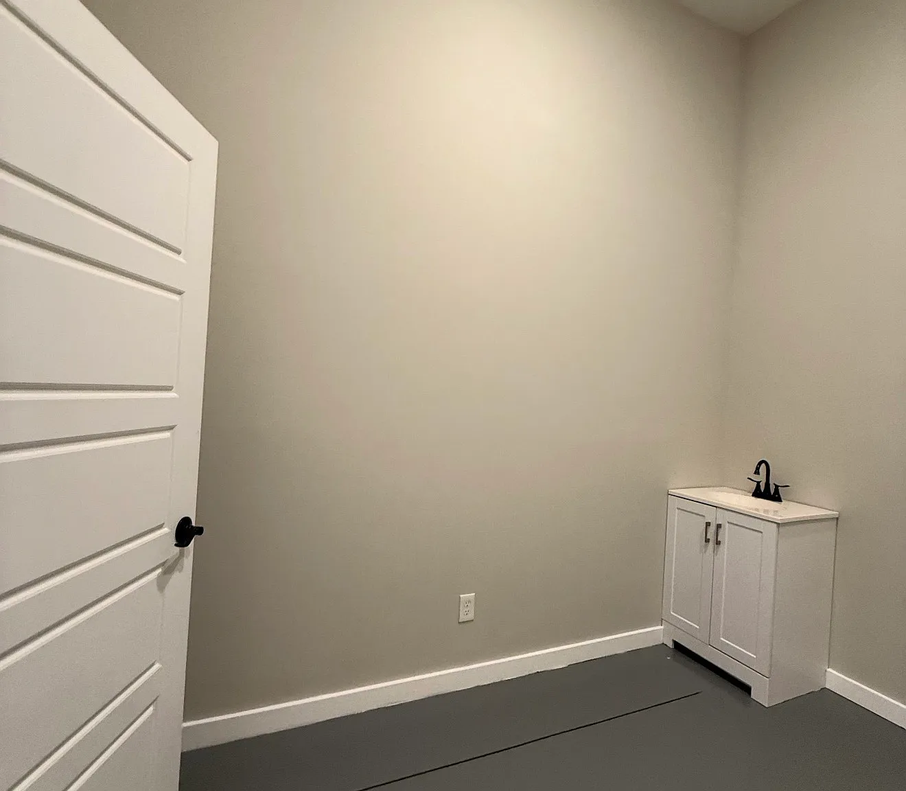 120 Eleanor Way - 1 — Photo 2