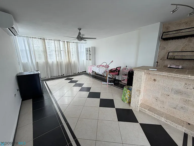 Carr. 842 Condominio Camelot #2506 — Photo 16