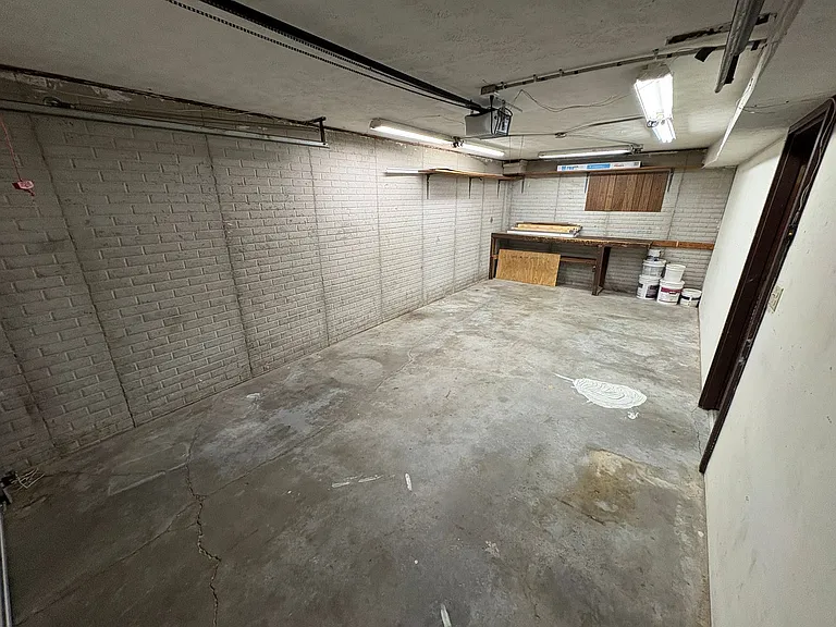 1804 Hartley St — Photo 30