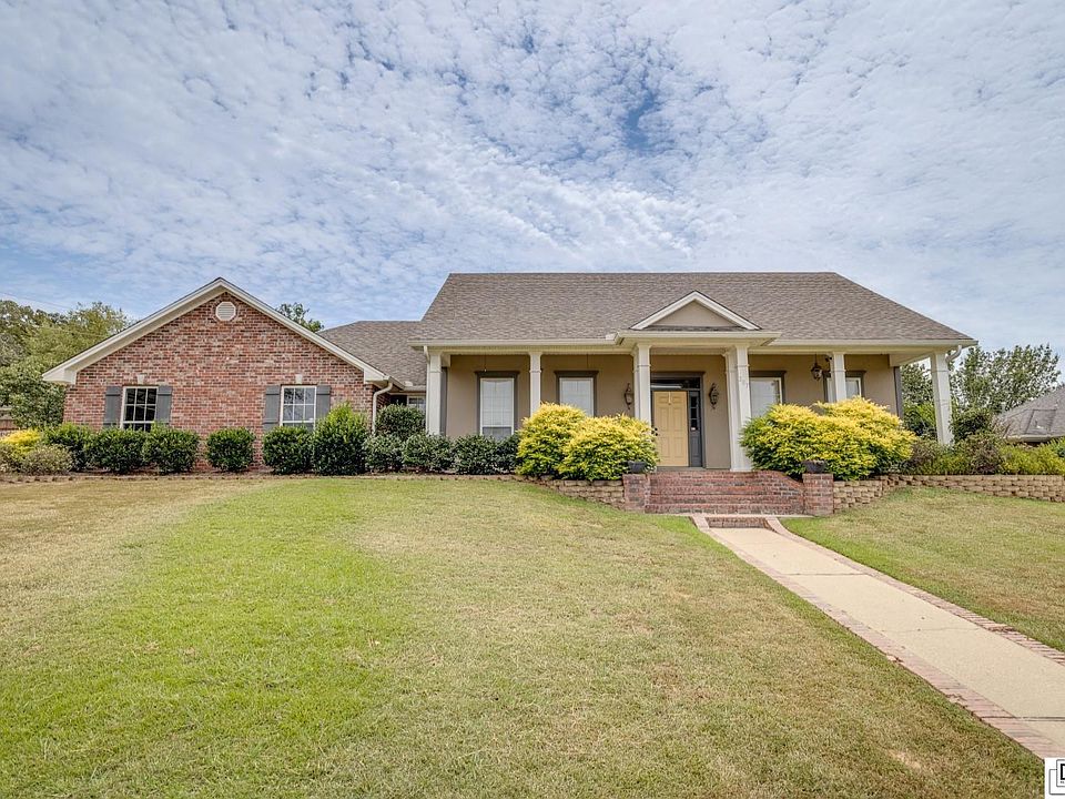 1st image of 207 Parkwood Blvd