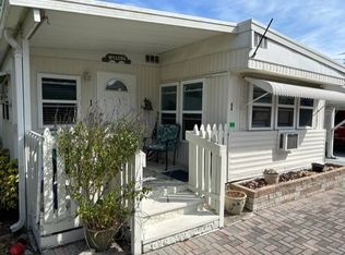 1 Poinciana Cir, Bradenton, FL 34208