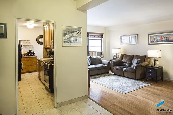 Sold by FirstService Realty (legacy) | media 4