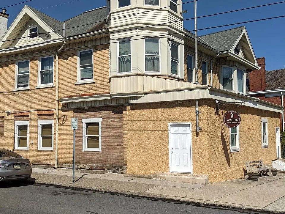 841 Broadway Ave #1