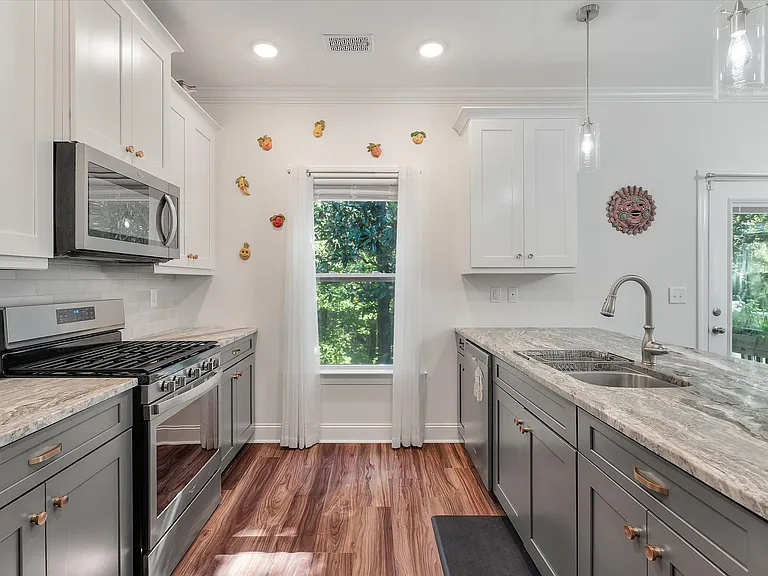 1420 Widows Ct — Photo 17