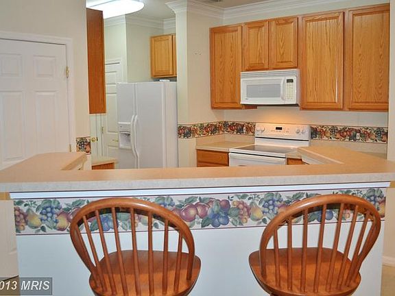 5th image of 2607 Chapel Lake Dr APT 207