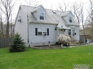 114 Moriches Middle Island Rd, Shirley, NY 11967