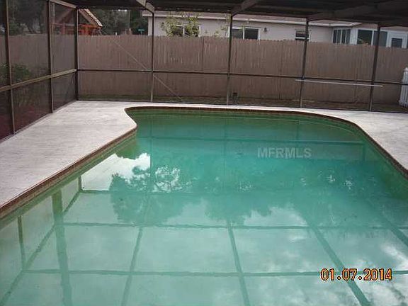 5th image of 102 Meadowcross Dr