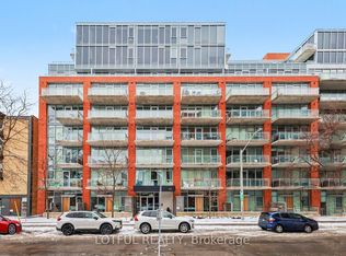 340 McLeod St #544, Ottawa, ON K2P 1A4
