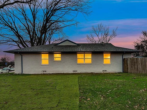 4th image of 501 W Vista Dr
