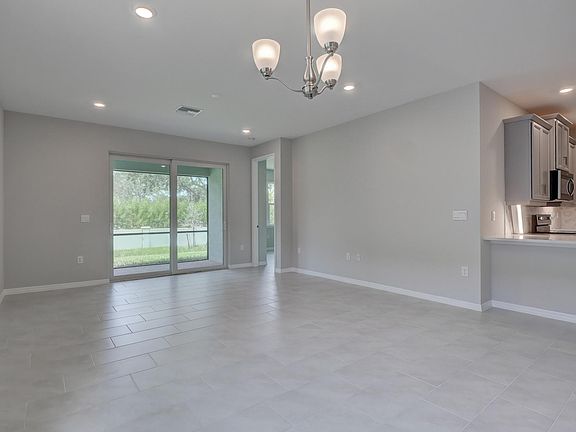 5th image of 1085 Tranquil Brook Dr