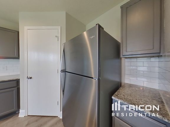 5th image of 4422 Brinton Saddle Ln