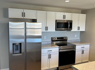 170 Hillcrest Ct #1, Central City, IA 52214