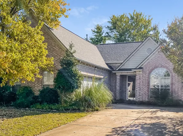 8563 Shady Elm Dr, Cordova, TN 38018