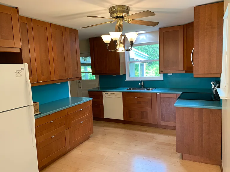 2510 New Albany Rd — Photo 1