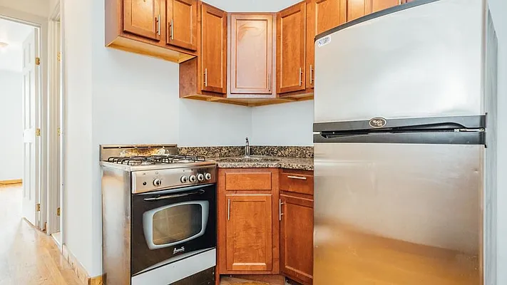 Rented by Nooklyn NYC LLC | media 17