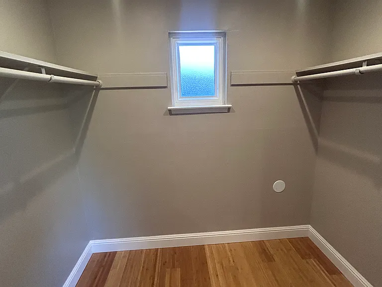 main bedroom closet